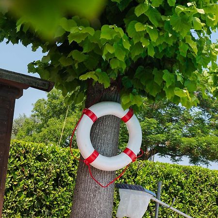 Incantevole Location Fronte Lago 西尔米奥奈 外观 照片