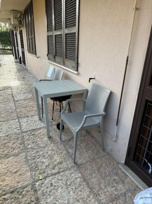 Incantevole Location Fronte Lago 西尔米奥奈 外观 照片