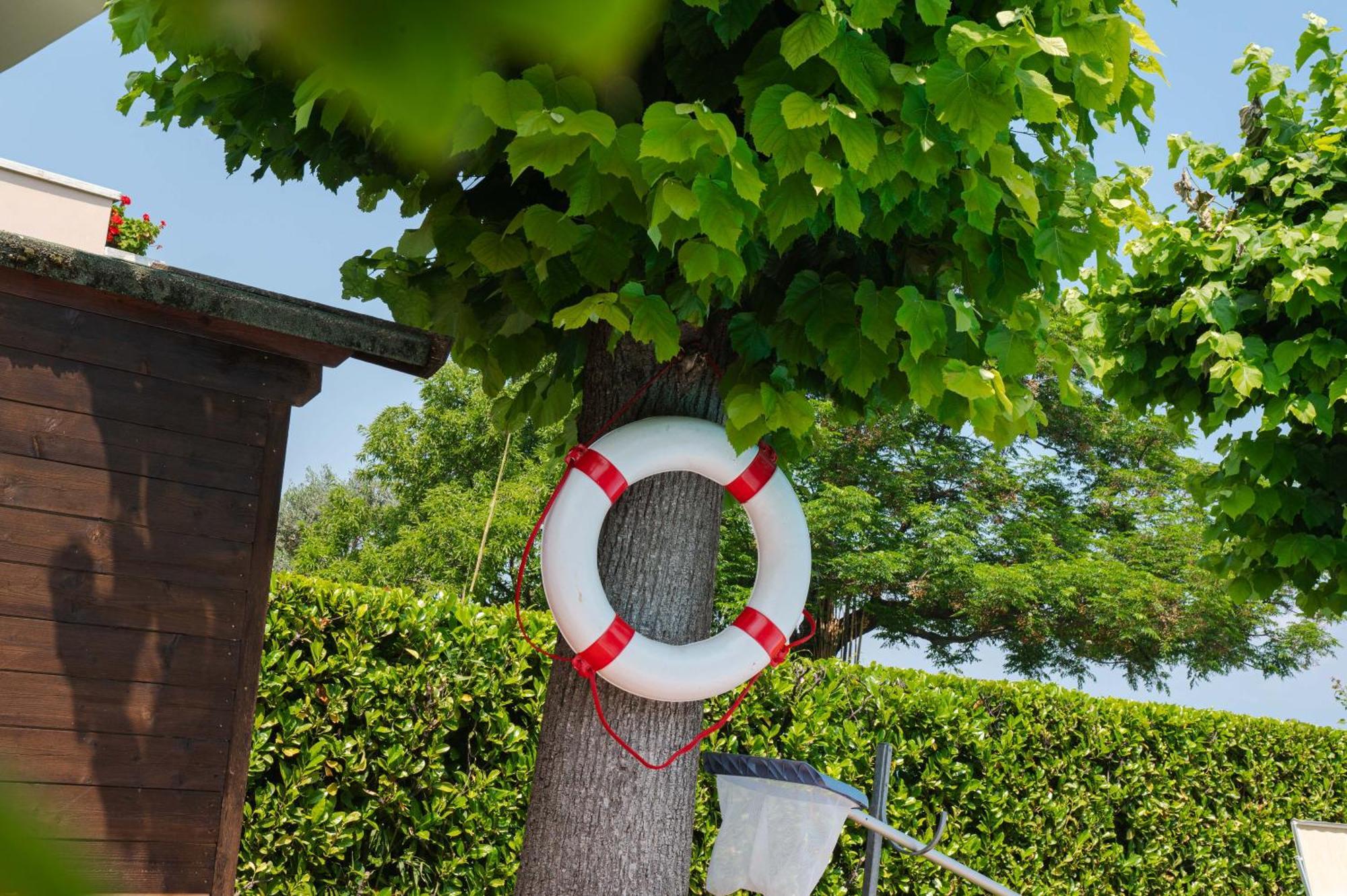 Incantevole Location Fronte Lago 西尔米奥奈 外观 照片