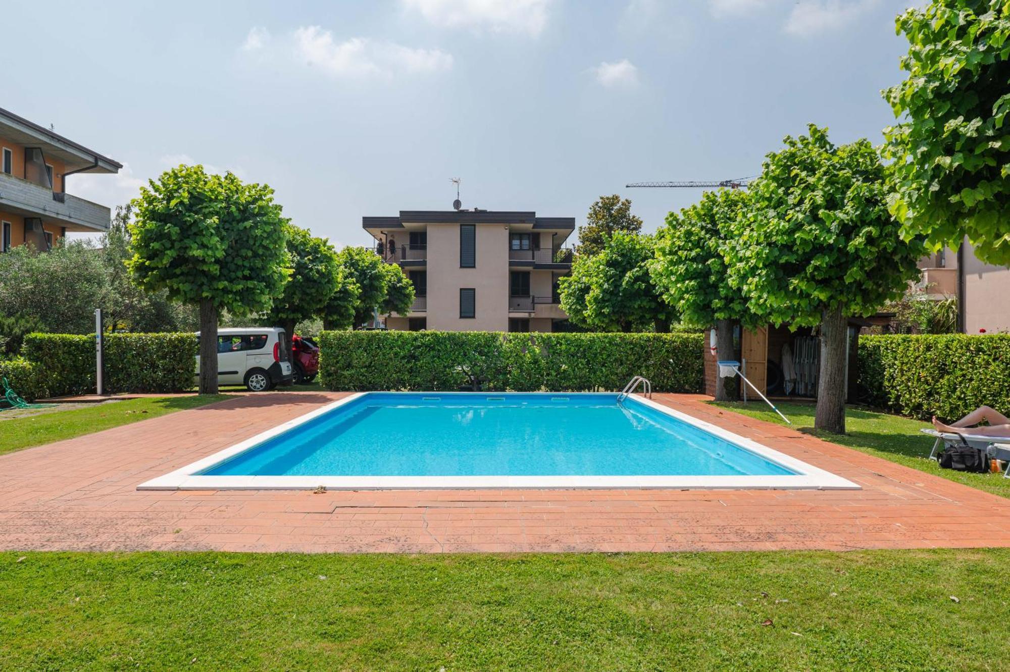 Incantevole Location Fronte Lago 西尔米奥奈 外观 照片